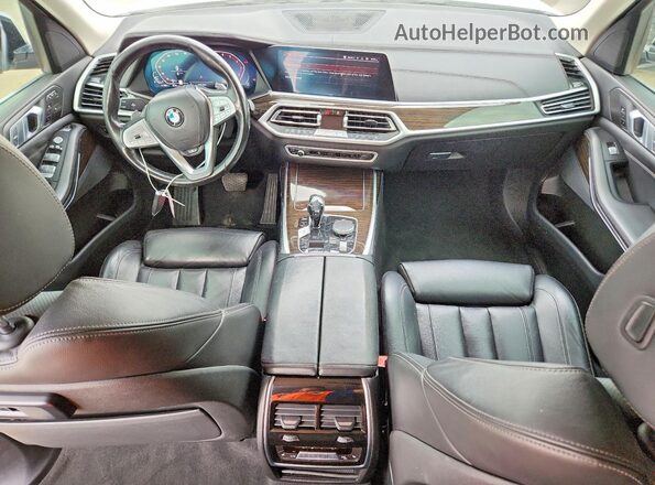 5UXCW2C03L9B89361 2020 BMW X7 White Widok deski rozdzielczej