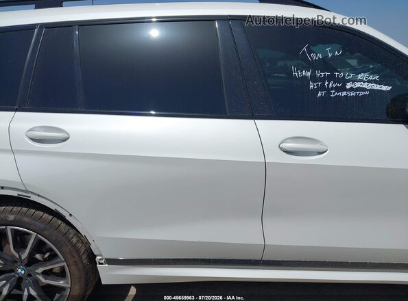 5UXCW2C04M9H78517 2021 BMW X7 White Панорамний вид салону 360°