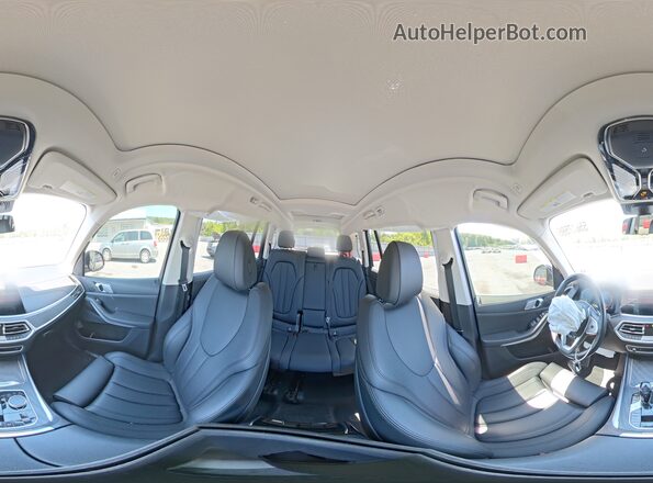 5UXCW2C04N9J48995 2022 BMW X7 Black Панорамний вид салону 360°