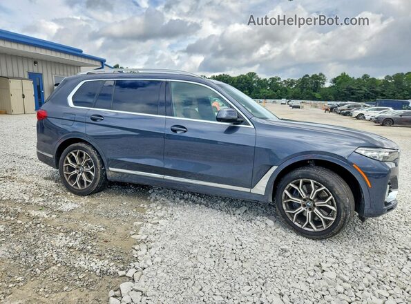 5UXCW2C04N9M14080 2022 BMW X7 Gray Передня права чверть