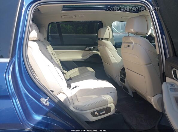 5UXCW2C05L9A01858 2020 BMW X7 Blue Vista de la etiqueta del VIN