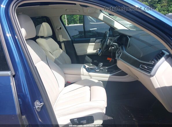 5UXCW2C05L9A01858 2020 BMW X7 Blue Vista interior delantera