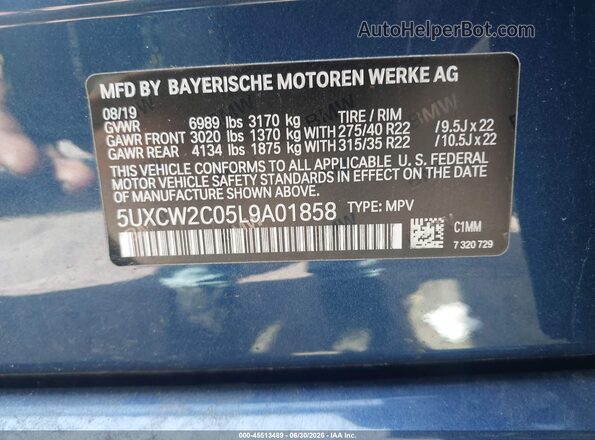 5UXCW2C05L9A01858 2020 BMW X7 Blue Vista del compartimento del motor