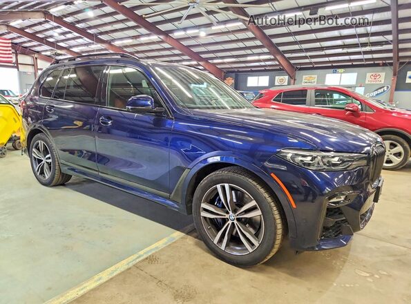 5UXCW2C05M9H18746 2021 BMW X7 Blue Delantero derecho