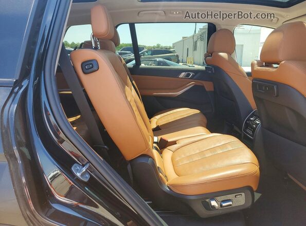 5UXCW2C05M9H62066 2021 BMW X7 Черный Вид задней части салона
