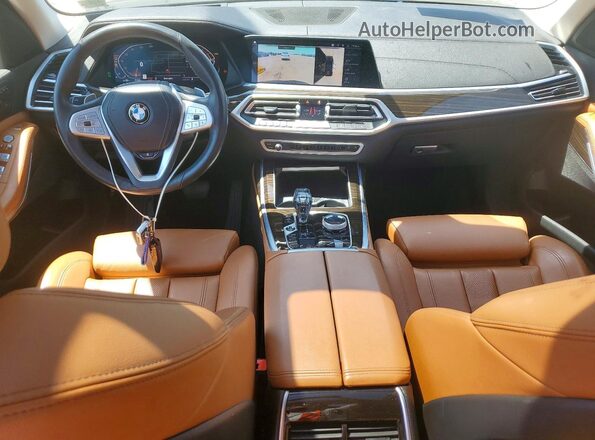 5UXCW2C05M9H62066 2021 BMW X7 Черный Вид панели приборов