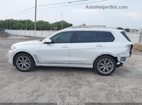 5UXCW2C06L9B69458 2020 BMW X7 White 