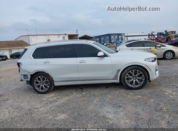5UXCW2C06L9B69458 2020 BMW X7 White Панорамний вид салону 360°
