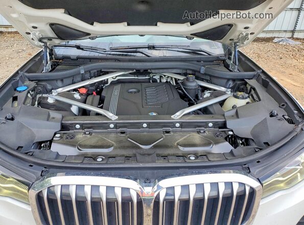 5UXCW2C07L9C10406 2020 BMW X7 White Շարժիչի բաժամունքի տեսք