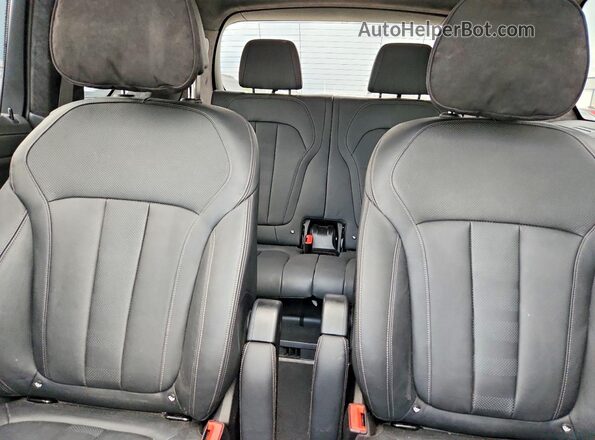 5UXCW2C08L9A01434 2020 BMW X7 Black Հետևի նստատեղերի տեսք