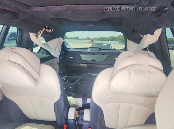 5UXCW2C0XL0E74708 2020 BMW X7 Красный Вид задних сидений