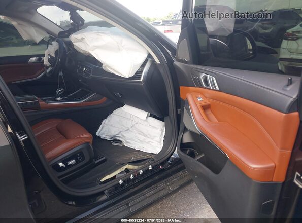 5UXCW2C52KL083302 2019 BMW X7 Black Widok wnętrza z przodu