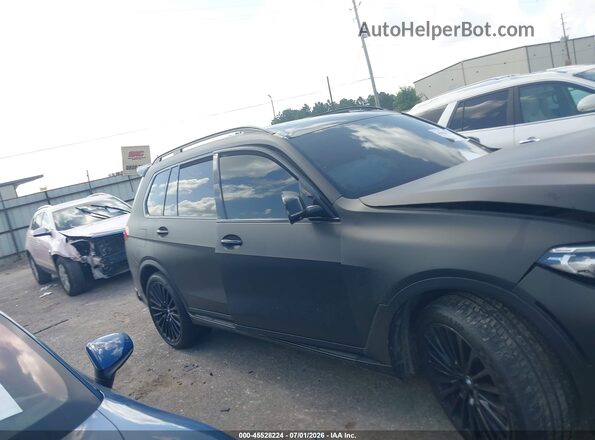 5UXCW2C52KL083302 2019 BMW X7 Black Widok wnętrza z tyłu