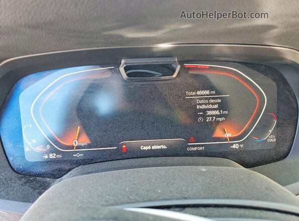 5UXCX4C51KLS38382 2019 BMW X7 White Instrument cluster view