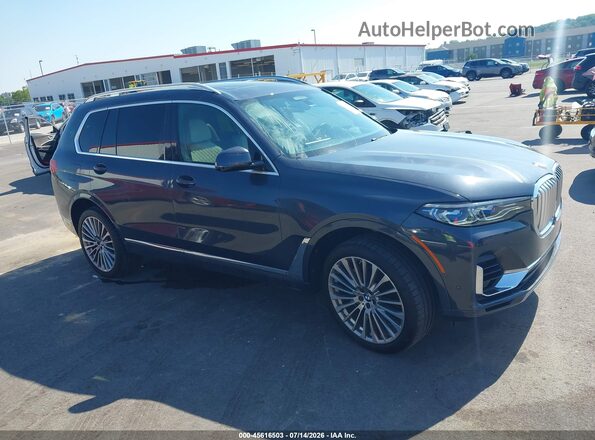 5UXCX4C53KLB39761 2019 BMW X7 Blue Вид задньої частини салону
