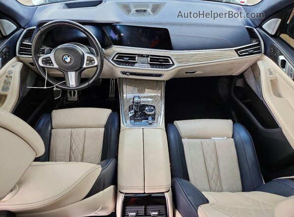 5UXCX4C54KLB40174 2019 BMW X7 White Առջևի վահանակի տեսք