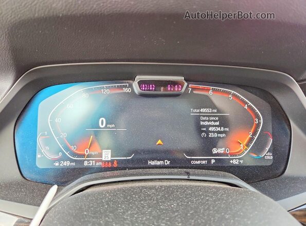 5UXCX4C55KLS36313 2019 BMW X7 White ხელსაწყოთა პანელის ხედი