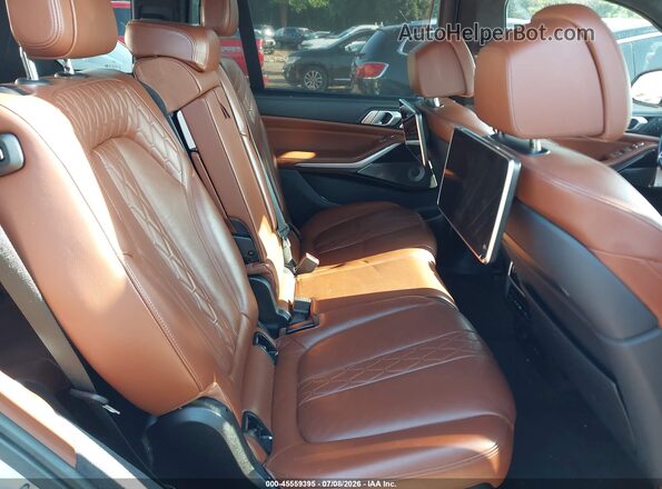 5UXCX4C5XKLB39451 2019 BMW X7 White Вид наклейки з VIN-кодом