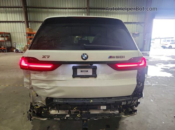 5UXCX6C02N9J96015 2022 BMW X7 White Vista trasera