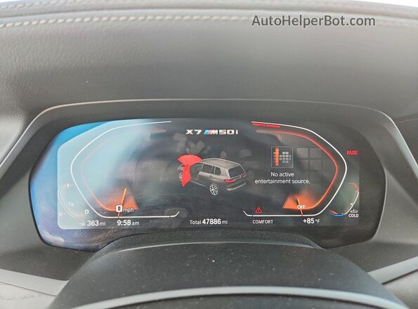 5UXCX6C09N9J04849 2022 BMW X7 White Instrument cluster view