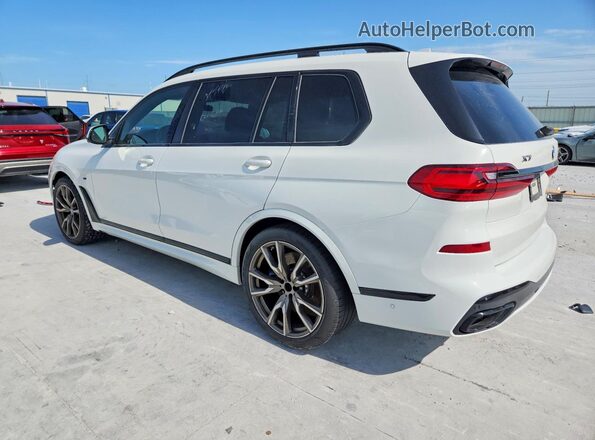 5UXCX6C09N9J04849 2022 BMW X7 White Rear left