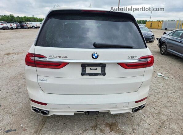 5UXCX6C11N9K47299 2022 BMW X7 White Rear view