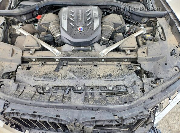 5UXCX6C11N9K47299 2022 BMW X7 White Engine compartment view