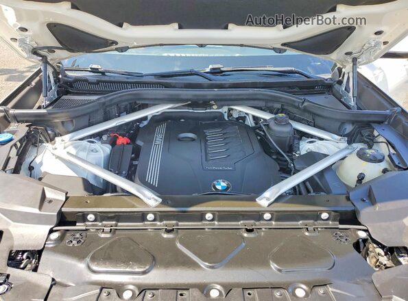 5UXCY4C00L9D49475 2020 BMW X6 White ძრავის განყოფილების ხედი