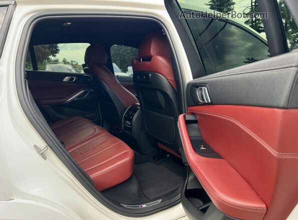 5UXCY4C01M9E83977 2021 BMW X6 White Vista trasera