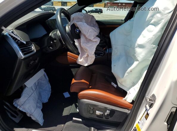 5UXCY6C01P9P02899 2023 BMW X6 White Սալոնի դիմացի տեսք
