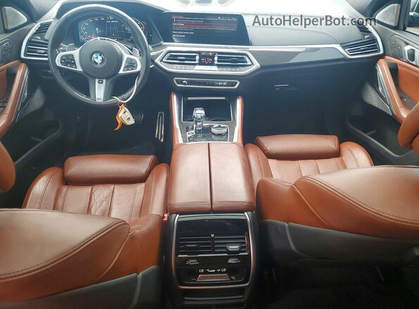 5UXCY8C0XM9D82847 2021 BMW X6 White Vista del salpicadero