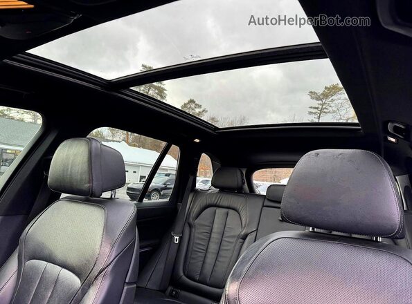 5UXJU2C51KLN65059 2019 BMW X5 Black Widok zestawu wskaźników