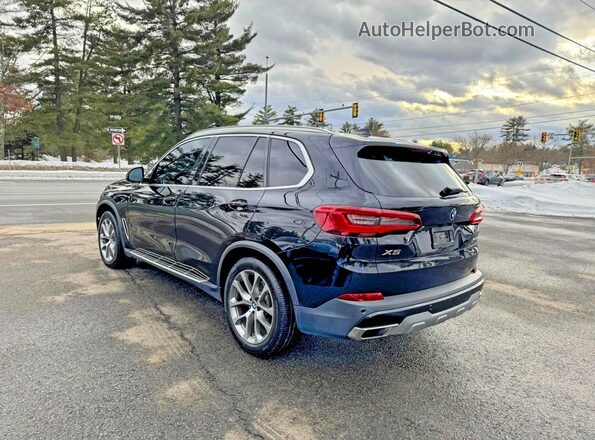 5UXJU2C51KLN65059 2019 BMW X5 Black Przód prawy