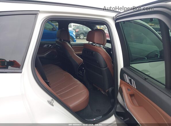 5UXJU2C55KLN66327 2019 BMW X5 White Widok naklejki z numerem VIN