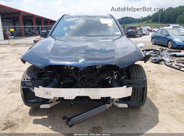 5UXJU2C57KLB15497 2019 BMW X5 Black Widok wnętrza z tyłu