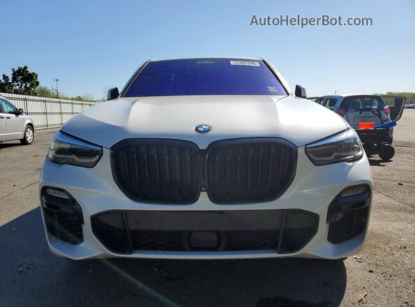 5UXJU4C01LLE45623 2020 BMW X5 White Вид спереду