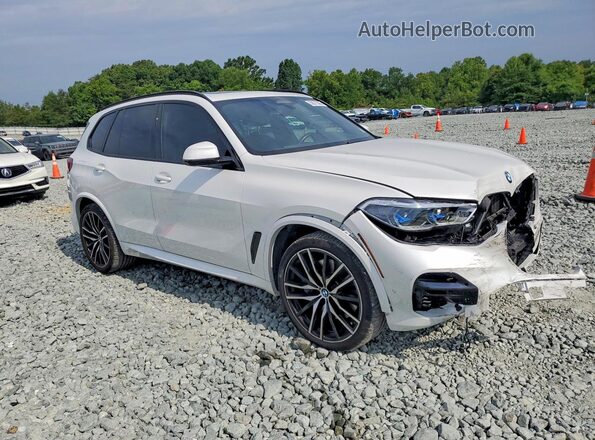 5UXJU4C02N9L72081 2022 BMW X5 White Przód prawy