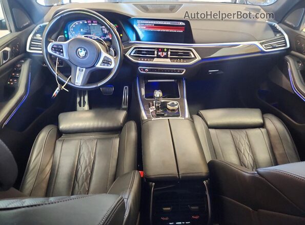 5UXJU4C03P9R05865 2023 BMW X5 Black Widok deski rozdzielczej