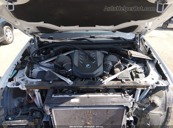 5UXJU4C05P9P04551 2023 BMW X5 White უკანა ხედი