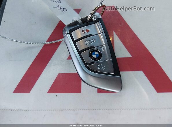 5UXKR0C31H0V71639 2017 BMW X5 Серый Вид панели приборов