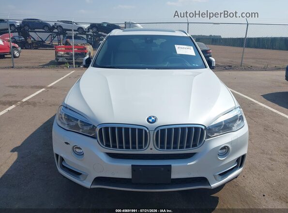 5UXKR0C33H0X80719 2017 BMW X5 White Вид щитка приладів