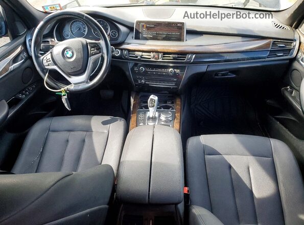 5UXKR0C34H0V71876 2017 BMW X5 Black Dashboard view
