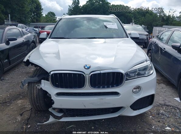 5UXKR0C3XH0V73230 2017 BMW X5 White Dashboard view