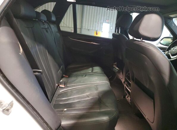 5UXKR0C50JL072045 2018 BMW X5 White Vista interior trasera