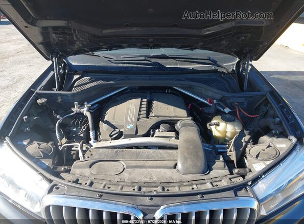 5UXKR0C52J0Y02538 2018 BMW X5 Gray Widok z tyłu