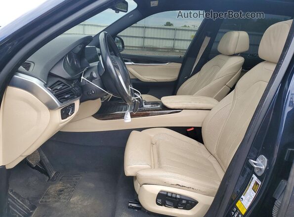 5UXKR0C53JL076929 2018 BMW X5 Синий Вид салона спереди