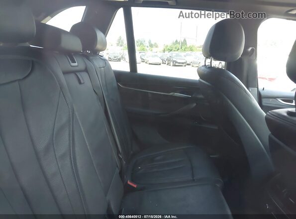 5UXKR0C55J0X92166 2018 BMW X5 Silver VIN կոդի պիտակի տեսք