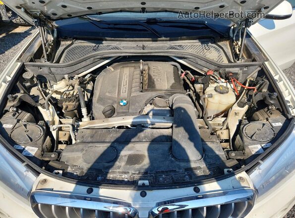 5UXKR0C55JL072865 2018 BMW X5 White Вид підкапотного простору
