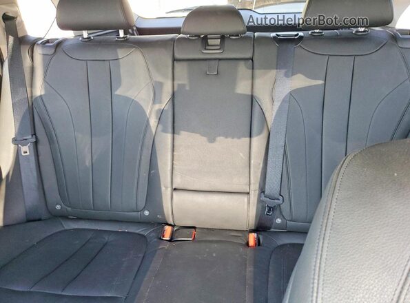 5UXKR0C56G0P20319 2016 BMW X5 Silver Вид задніх сидінь