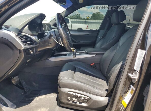 5UXKR0C58G0S87358 2016 BMW X5 Black Front interior view